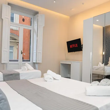 Konukevi Relais Mermaid Luxury Napoli